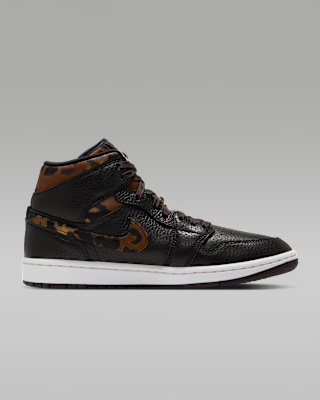 Air Jordan 1 Mid SE Women's Shoes. Nike.com